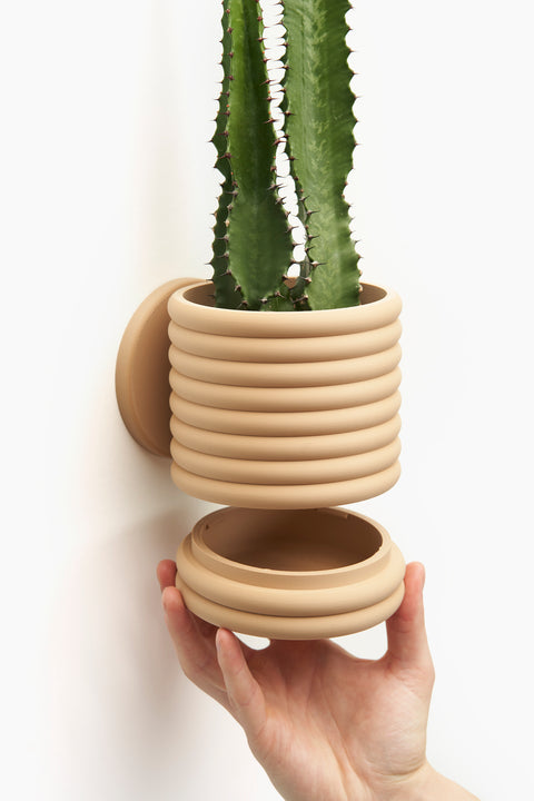 Poppy Planter